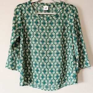 CAbi #3069 Jade Green Leaf Print 3/4 Sleeve Top Size XS